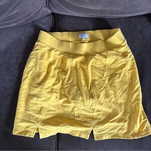 Crown & Ivy Sunny Yellow Skort